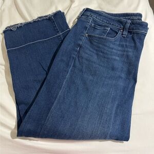 Chico's High Rise Straight Leg Crop